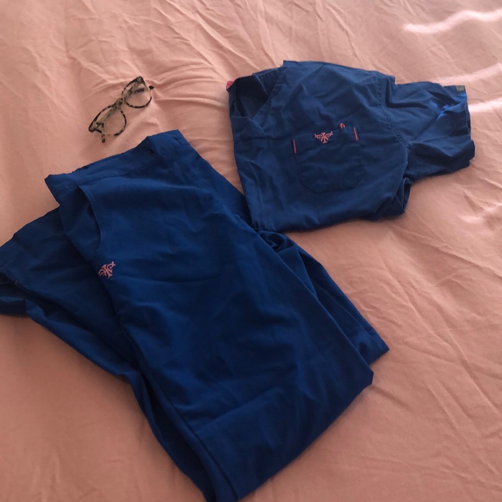 Med Couture Scrub Set